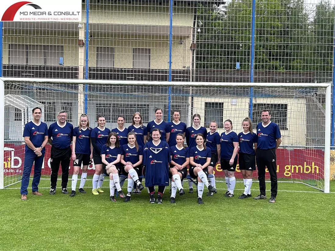 Trikot-Sponsoring für die Frauenmannschaft des SCW Obermain Trikot-Sponsoring für die Frauenmannschaft des SCW Obermain